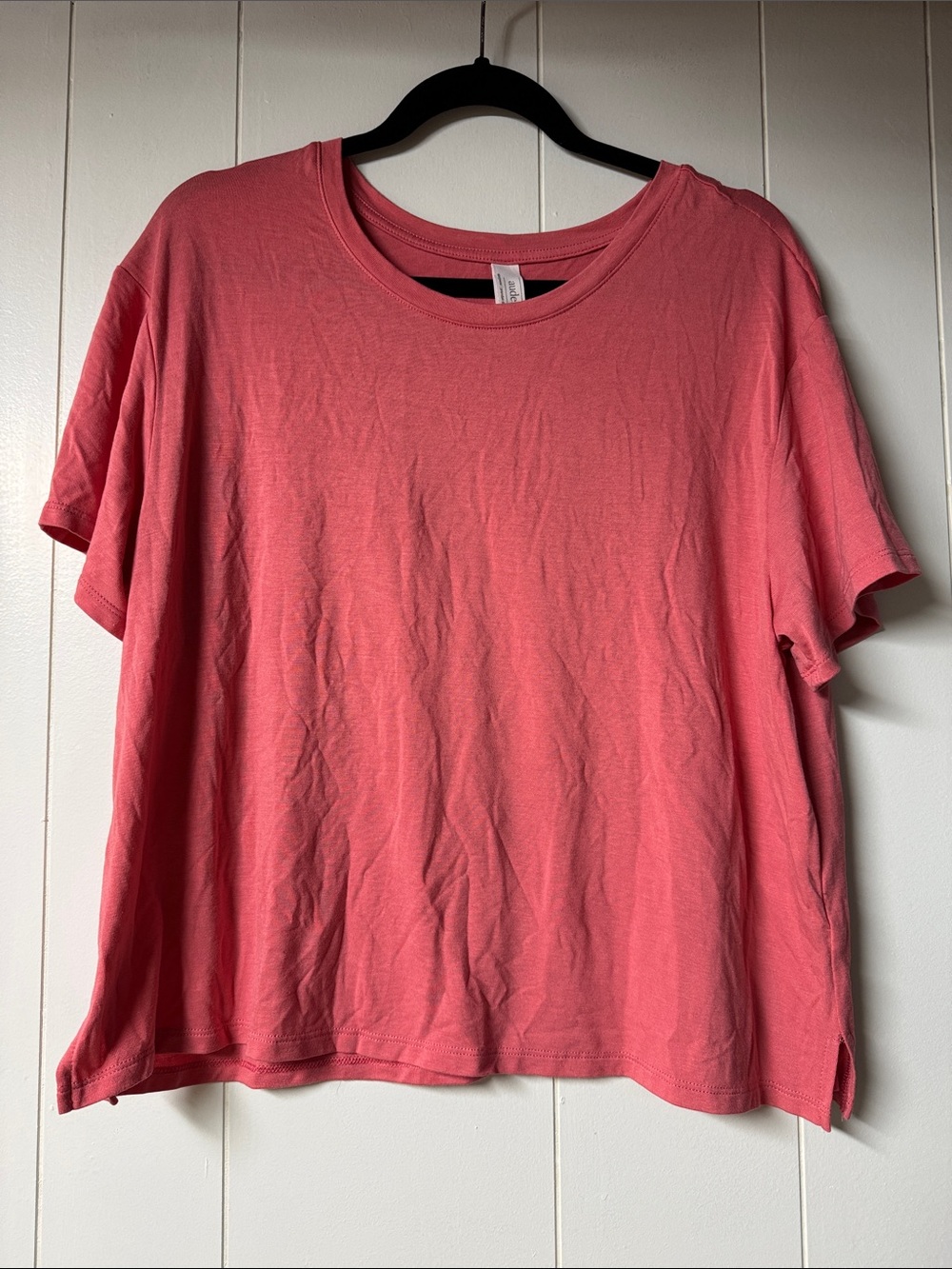 Women's Auden Relaxed Crewneck Tshirt Top in Coral Pink